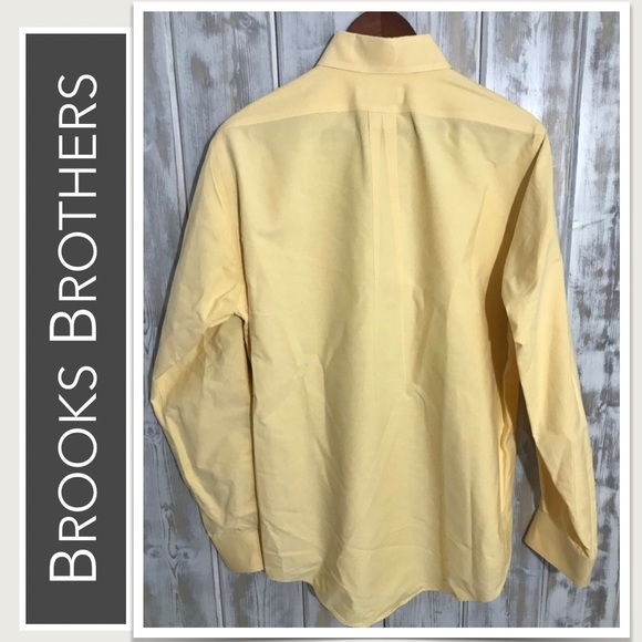 💙Brooks Brothers Men’s Button Down Shirt in Yellow GUC - Picture 3 of 6